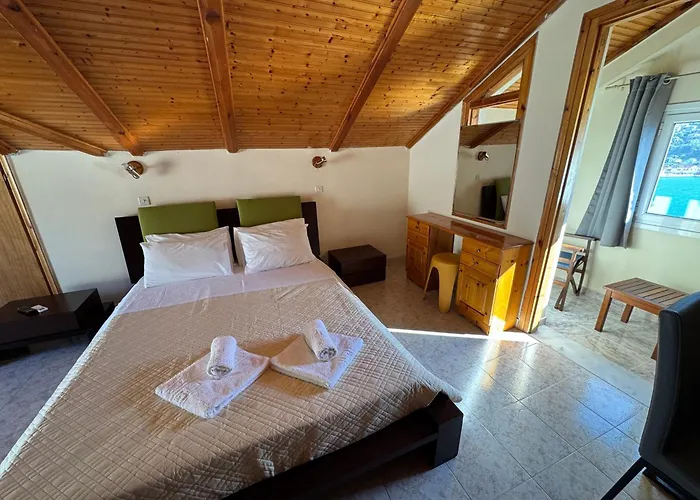 Port View Апартаменты *